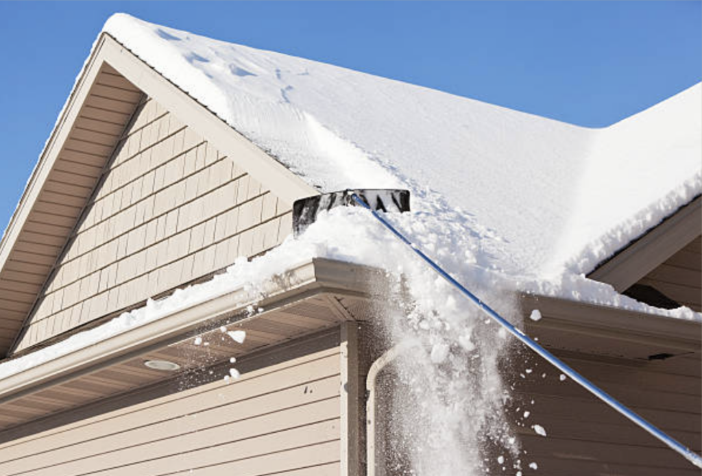 Importance of Seasonal Roof Maintenance
